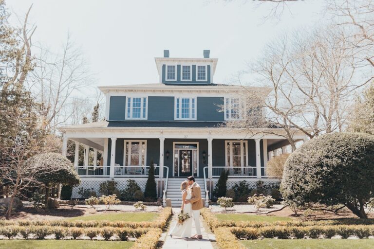 20230110CaptainManorsInn02 768x512