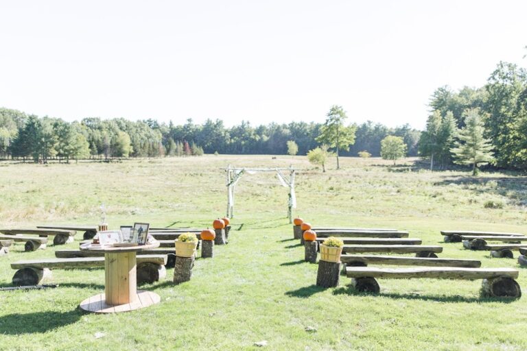 20230110MeadowAtRedRidgeFarm08 768x512