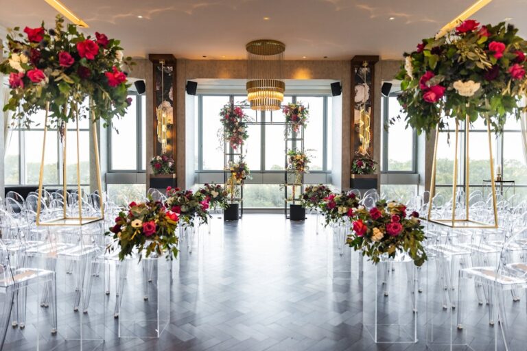 20230406LmStudioChicago08 768x512