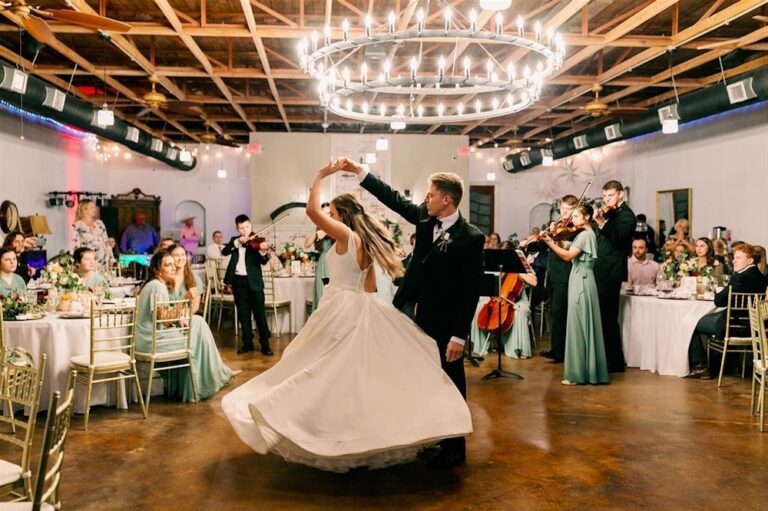 20230518TheVenueOnSealy08 768x511