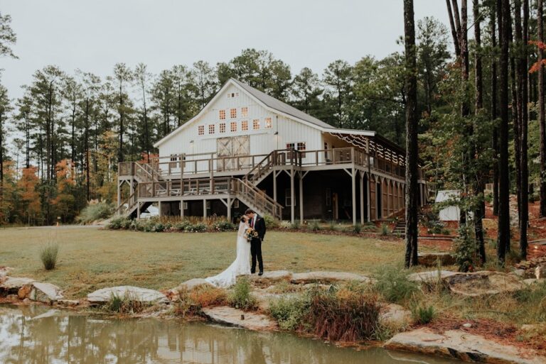 20230518UnionGroveFarm08 768x513