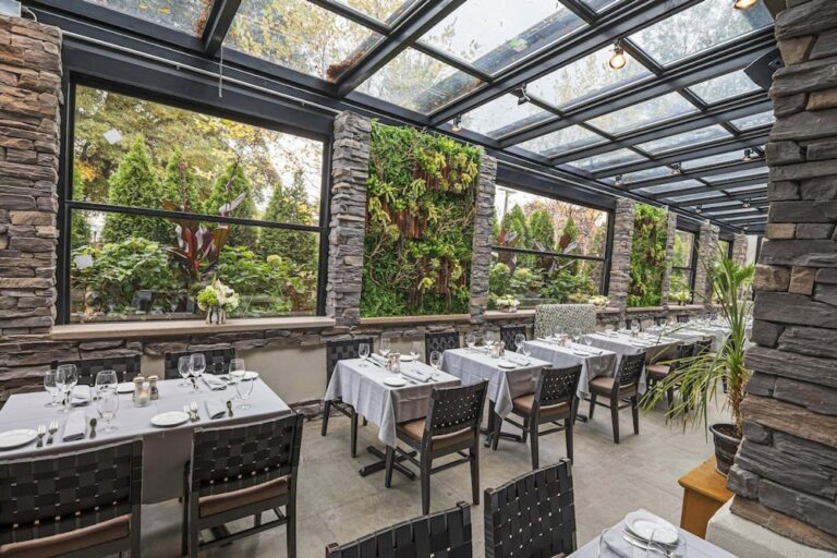 20230614BlackstoneSteakhouse02 768x512