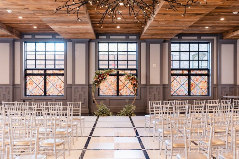 20230619LoganInn02 768x512