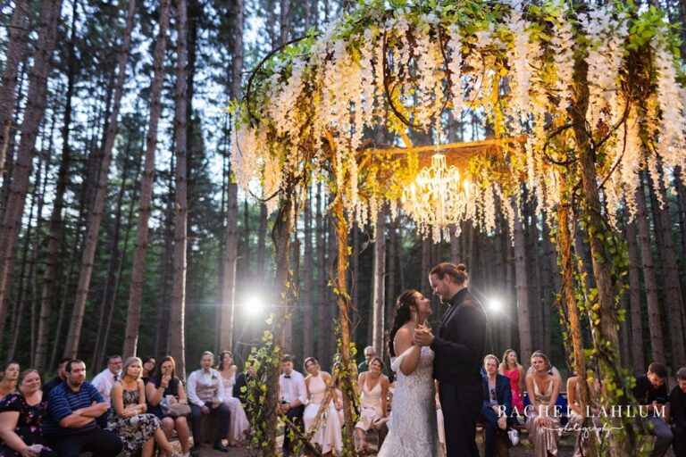 20230619WildernessWeddingBarn01 768x512