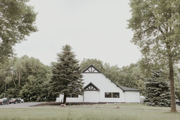 20230814AhavahCottage21 768x512