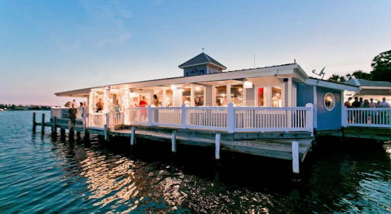 20230815WatervueAtBrooksStreet06 768x420