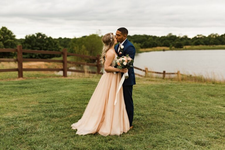 20230816WhiteBarnEvents28 768x512