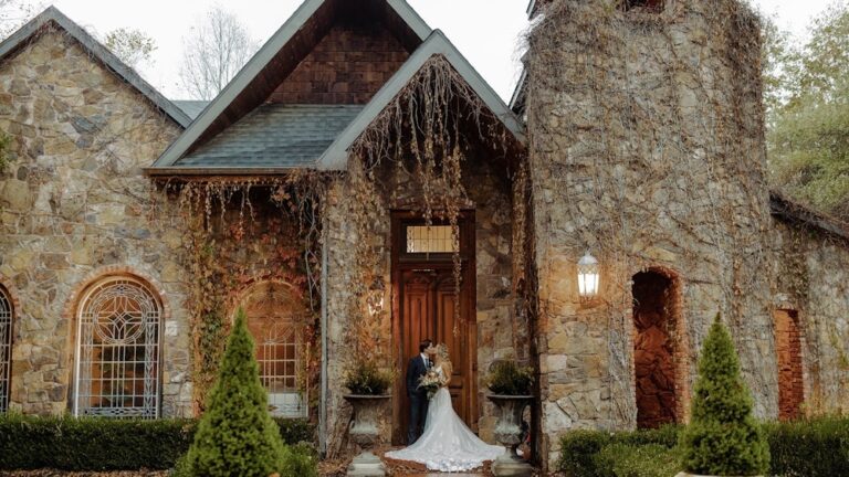 20230821StoneChapelAtMattlaneFarm07 768x432