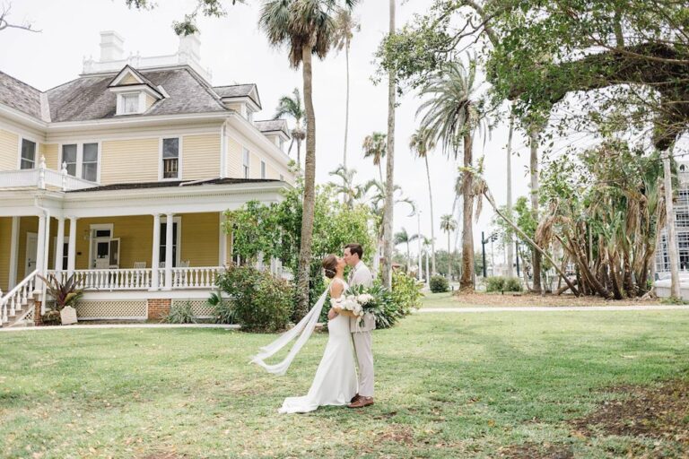 20230823BurroughsHomeAndGardens02 768x512