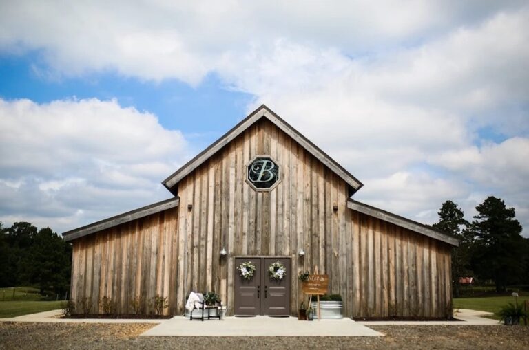 20230831BigOakHillRanch08 768x509