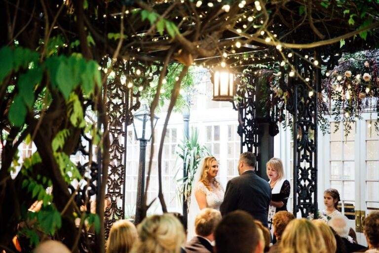 20230913TheCourtOfTwoSisters03 768x512