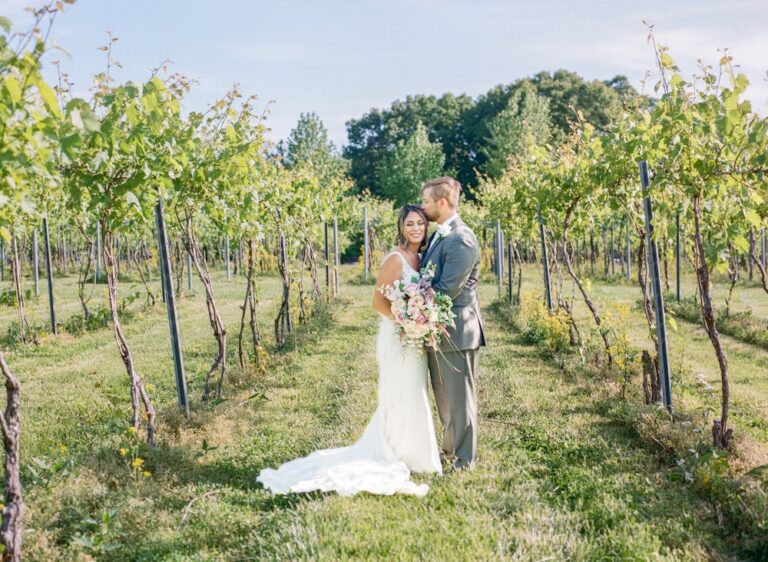 20230918BlueSkyVineyard03 768x562