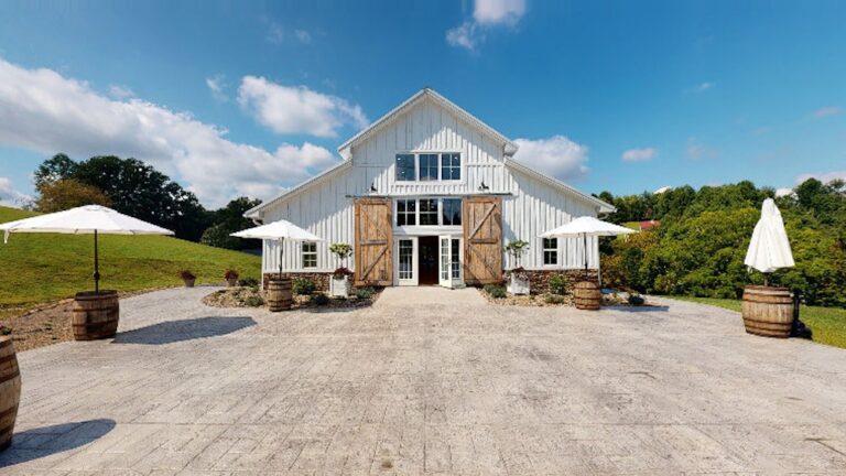 20231017StoneHouseLavender01 768x432