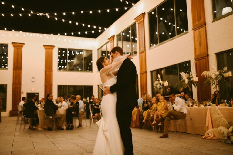 20231121BottleworksHotel03 768x512