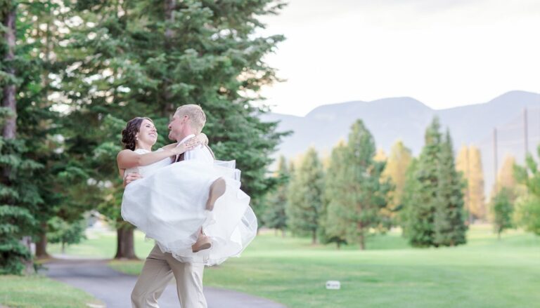 20231207GrouseMountainLodge06 768x439