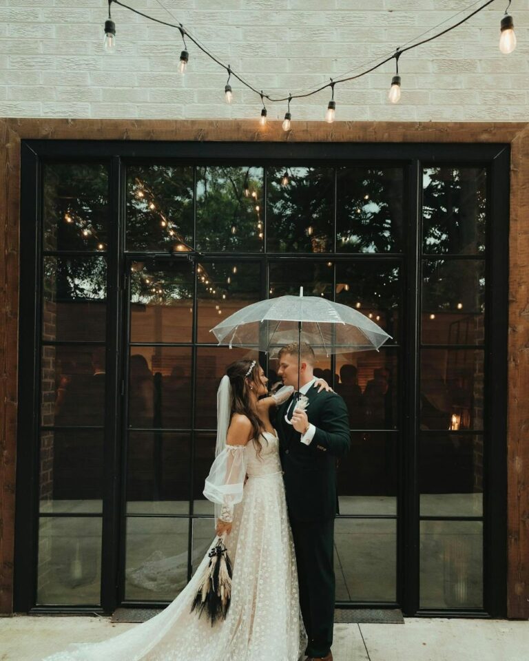 2023121142West04 768x960