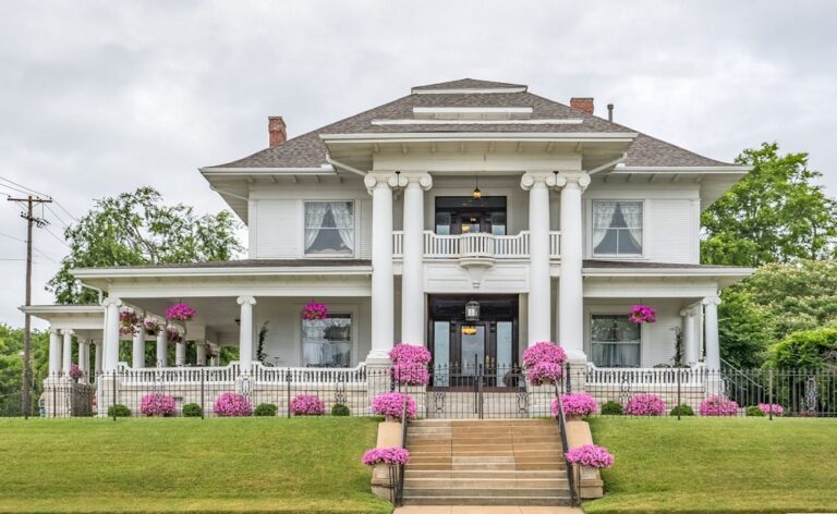 20231212BurnettMansionThe09 768x472