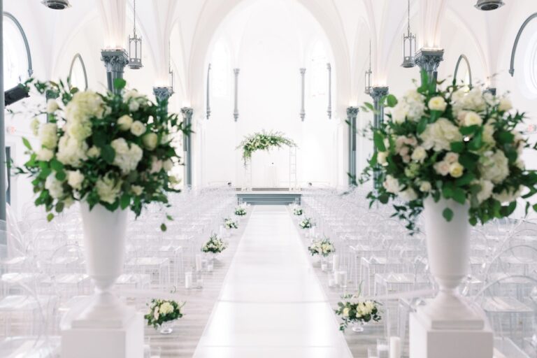 20231228MainStreetAbbey03 2023 12 28 195157 hraz 768x512