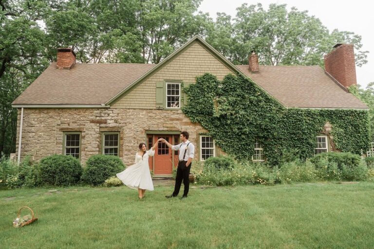 20240102TheBarnAtBlackWalnutFarm35 768x512