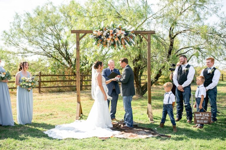 20240111DeerfieldEstatesVenue04 768x512