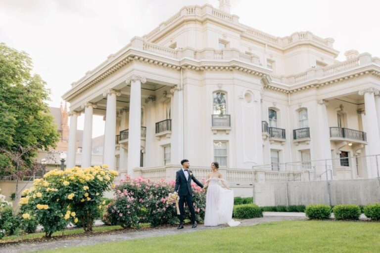 20240205ThomasSMonsonCenter01 768x512