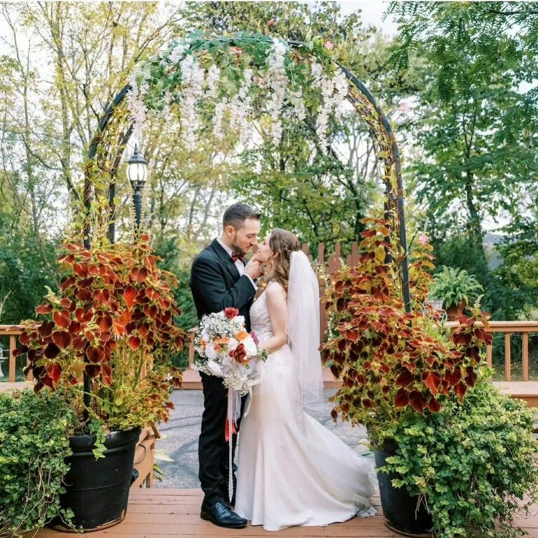 20240220OldTowneInn02 768x768