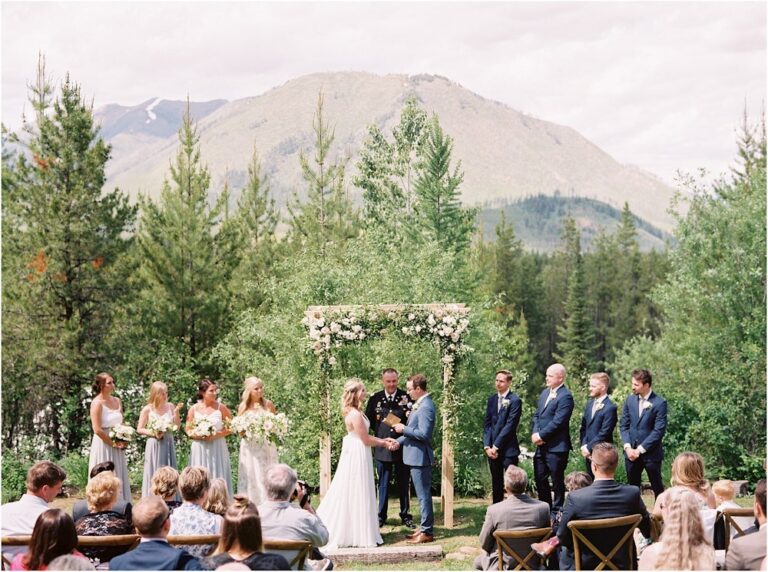 20240227GlacierParkWeddingsAndEventsAtGreatNorthernResort01 768x572