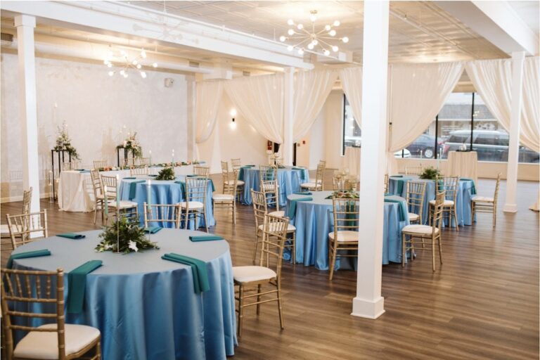 20240404TheMomentOnMain25 768x512