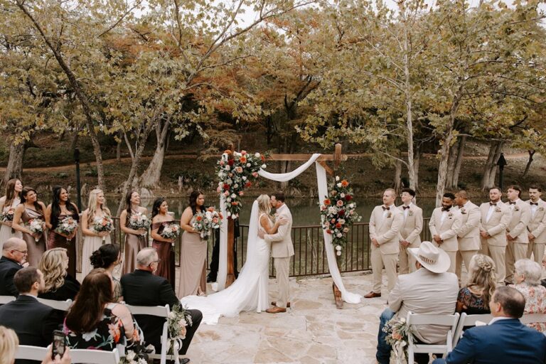 20240522HideoutOnTheHorseshoe15 768x512