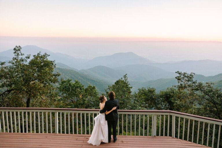 20240603TheSkyViewInn10 768x512