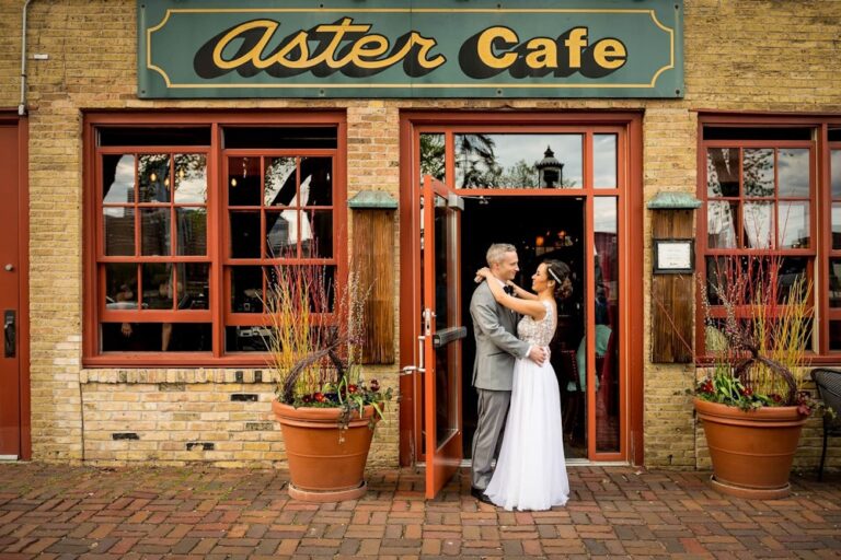 20240627RiverRoomAtAsterCafe04 768x512