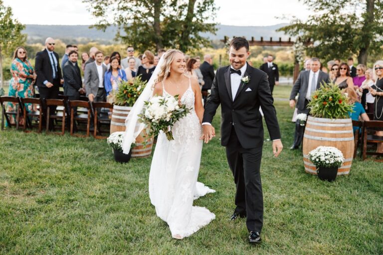 20240812HeartstoneBarnAtKaleroVineyard27 768x512