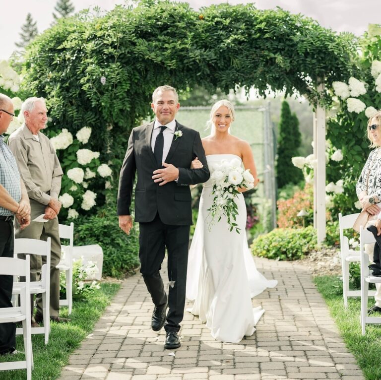 20240903BrackettsCrossingCountryClub01 768x766