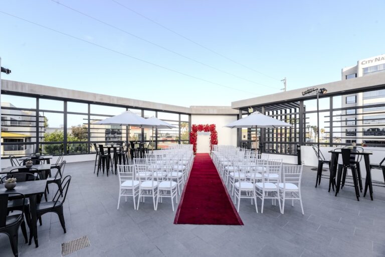 20240910AboveTheBlockLA04 768x512