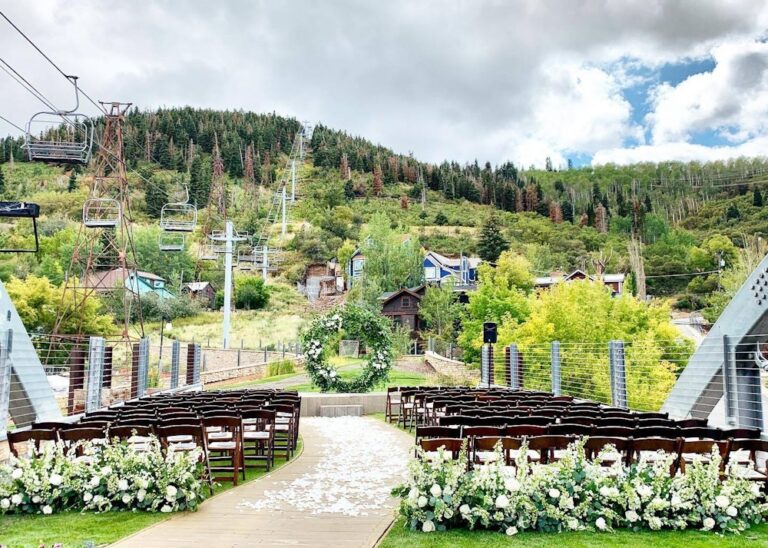 20240910BridgeCafeAndGrillThe01 768x548