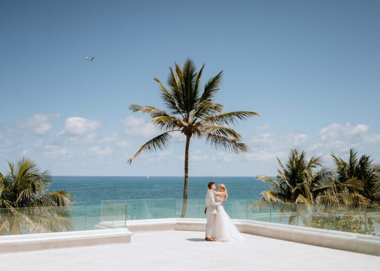 20241002PelicanGrandBeachResort02 768x549