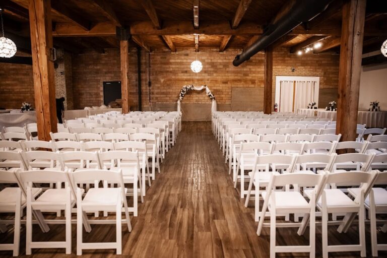 20241008TheClybourn04 768x512