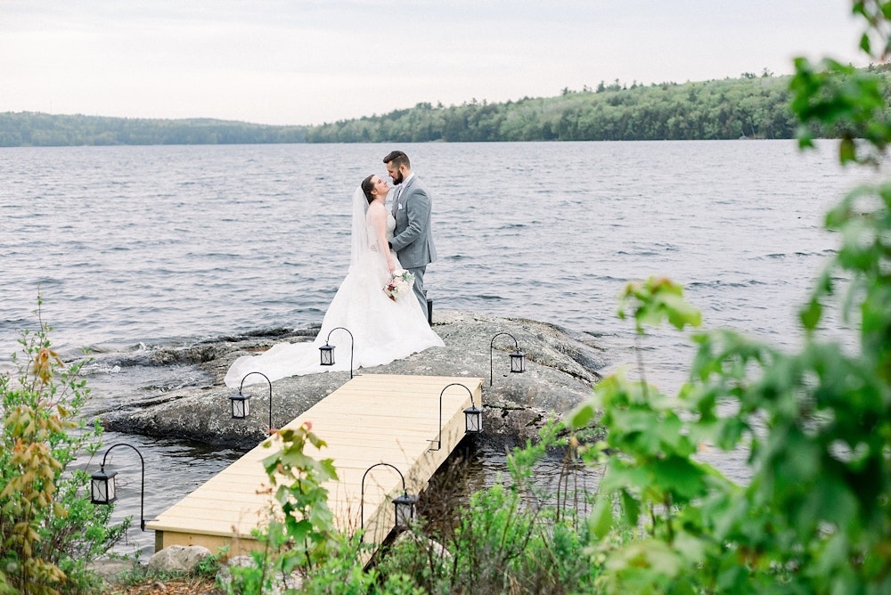 Alamoosook Lakeside Inn