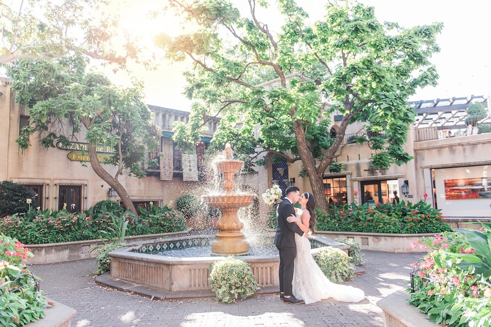 Tlaquepaque Arts & Shopping Village