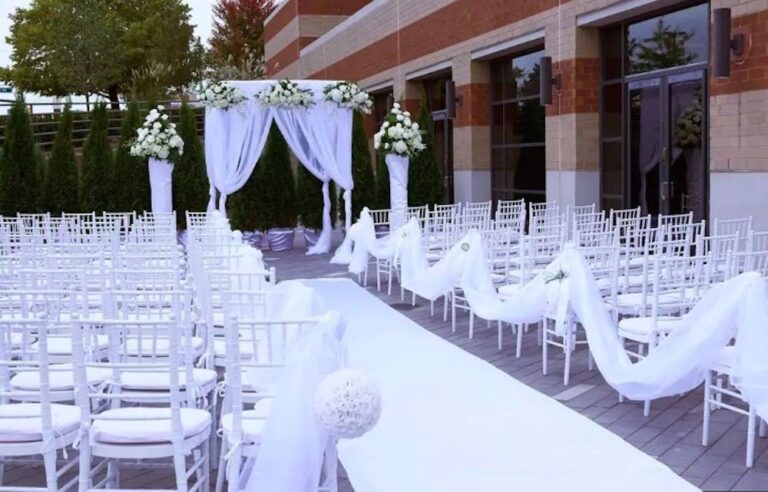 WD20180917 BaronetteRenaissanceDetroit NoviHotelThe 03 768x492