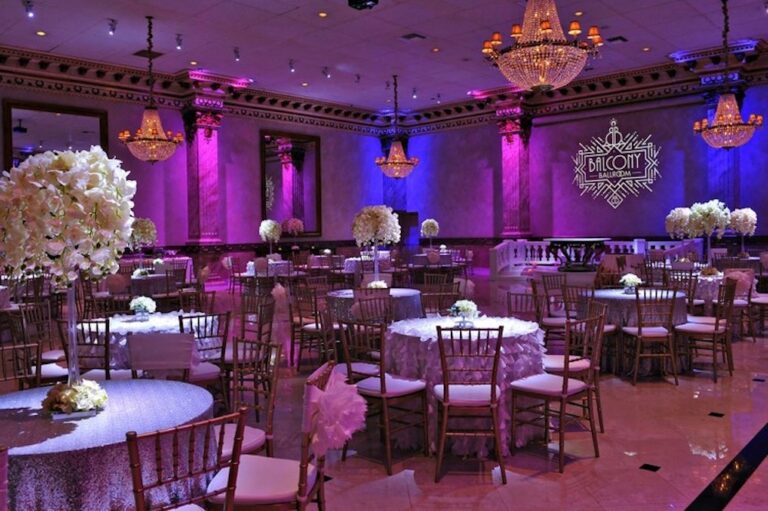WD20181021 TheBalconyBallroom 01 768x511