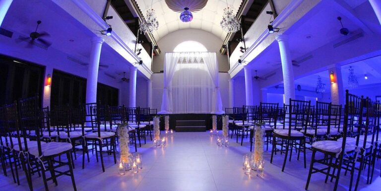 WD2018107 RenaissanceattheGables 4 768x386