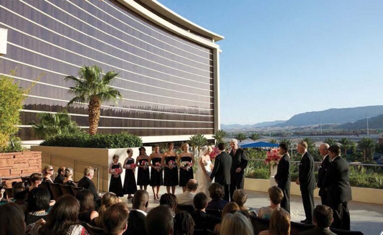 WD20181103 RedRockCasino 02 181103 233608 768x472