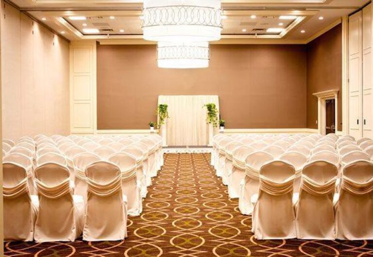 WD2018719 SheratonAnnArbor 2 768x530