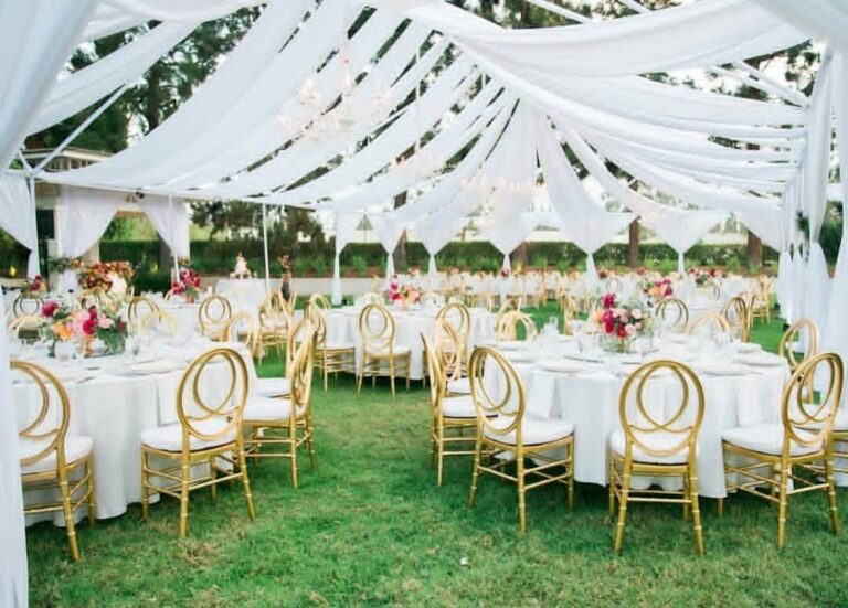 WD20190804 PromenadeByTurnipRose 03 768x551