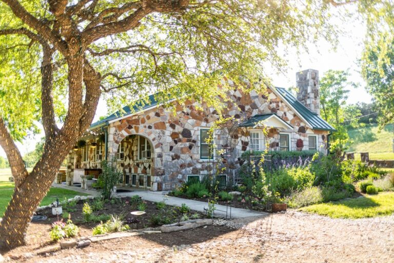 WD20191113 TexasRockHouse 01 768x512