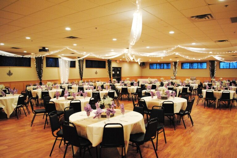 WD20200305 TheBuff 06 768x514