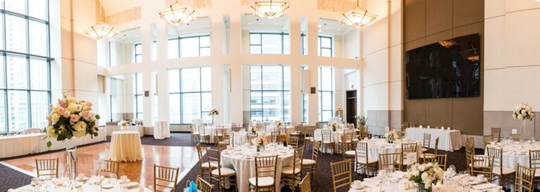 WD20200324 LoyolaUniversityChicago WaterTowerCampus 01 768x273