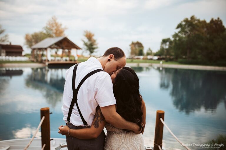 WD20200330 ShadyBrookAcresHitchingPost 02 768x512