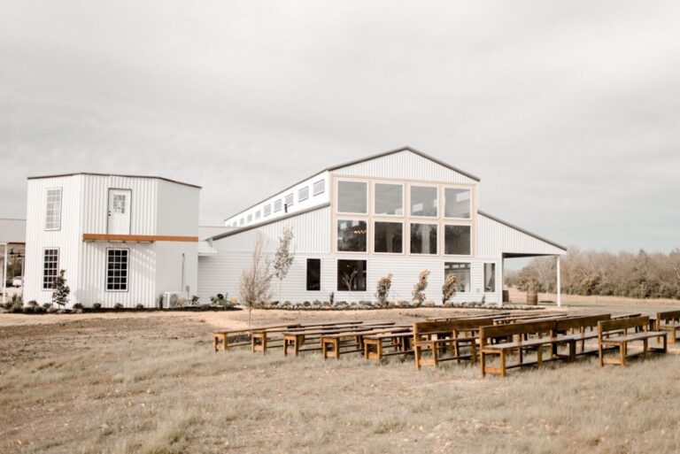 WD20200707MagnoliaGraceRanch04 768x513